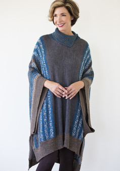 Gaucha Poncho - Green